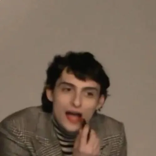 chat with ai character: Finn wolfhard 