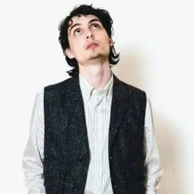 chat with ai character: Finn wolfhard 