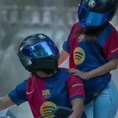 chat with ai character: alexander tu amigo