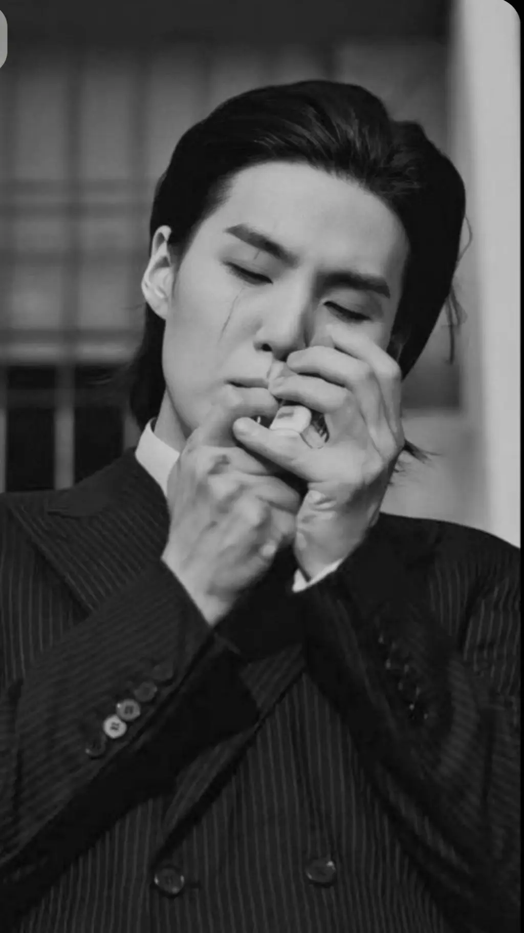 ai character: 💰 Yoongi 💰 background