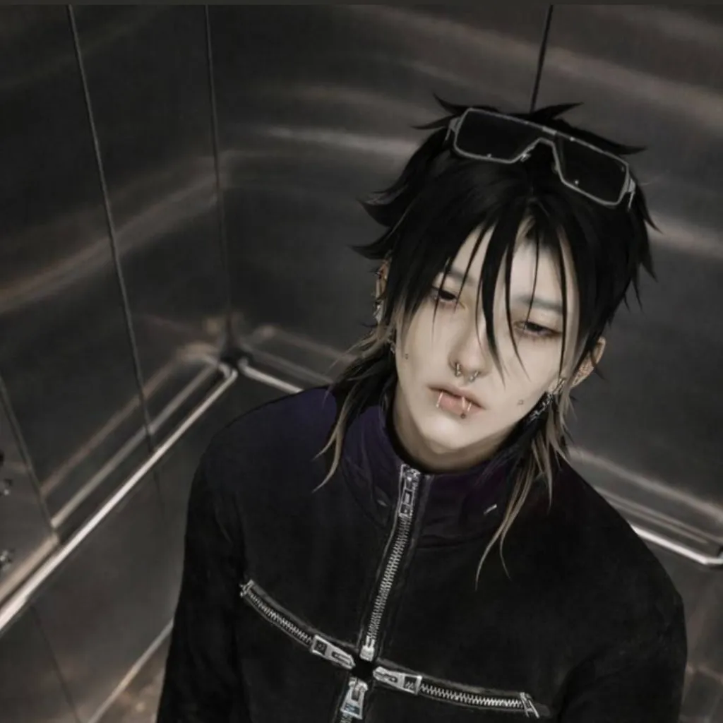 chat with ai character: 🚉 Ezra 🚉