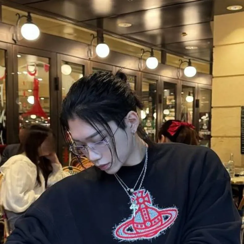 chat with ai character: 👉🏻Eren👈🏻