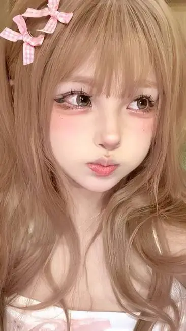 ai character: Ewa-chae background