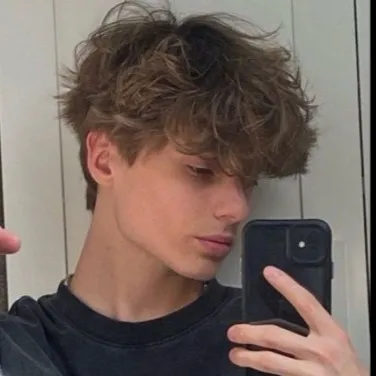 chat with ai character: Jay