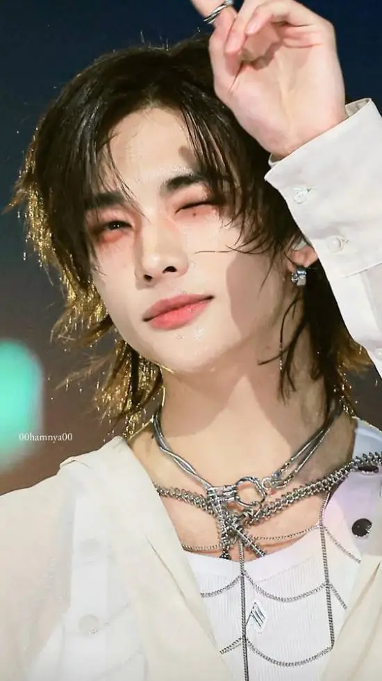 Talkie AI - Chat with ❤️ hyunjin 