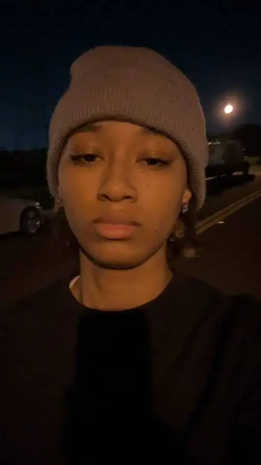 Talkie AI - Chat with anaij or naij 