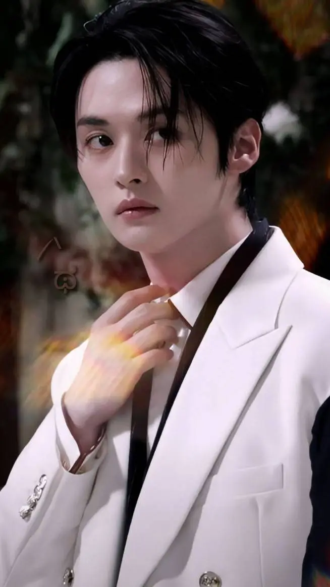 Talkie AI - Chat with Ли Минхо