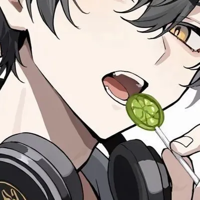 chat with ai character: Felix