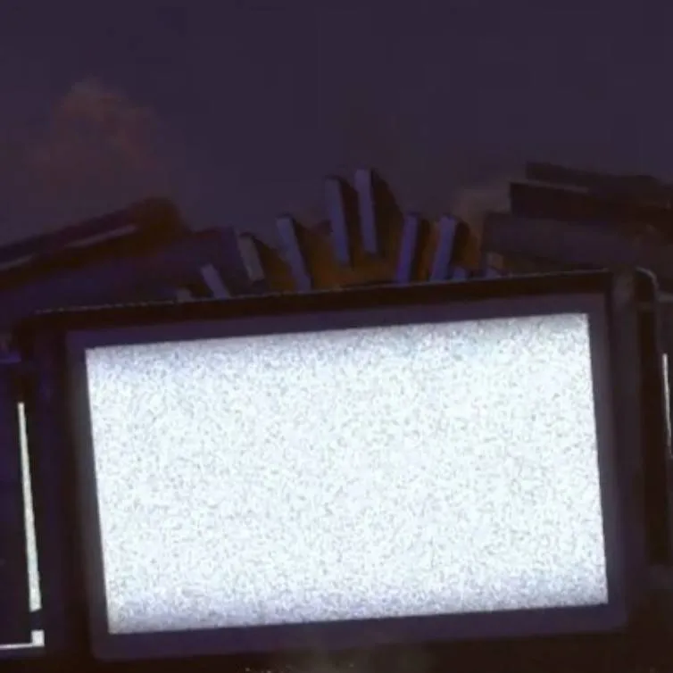 chat with ai character: Titan tv man