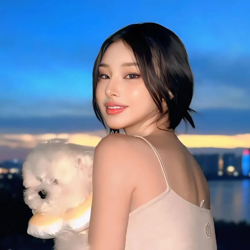 chat with ai character: sophia 