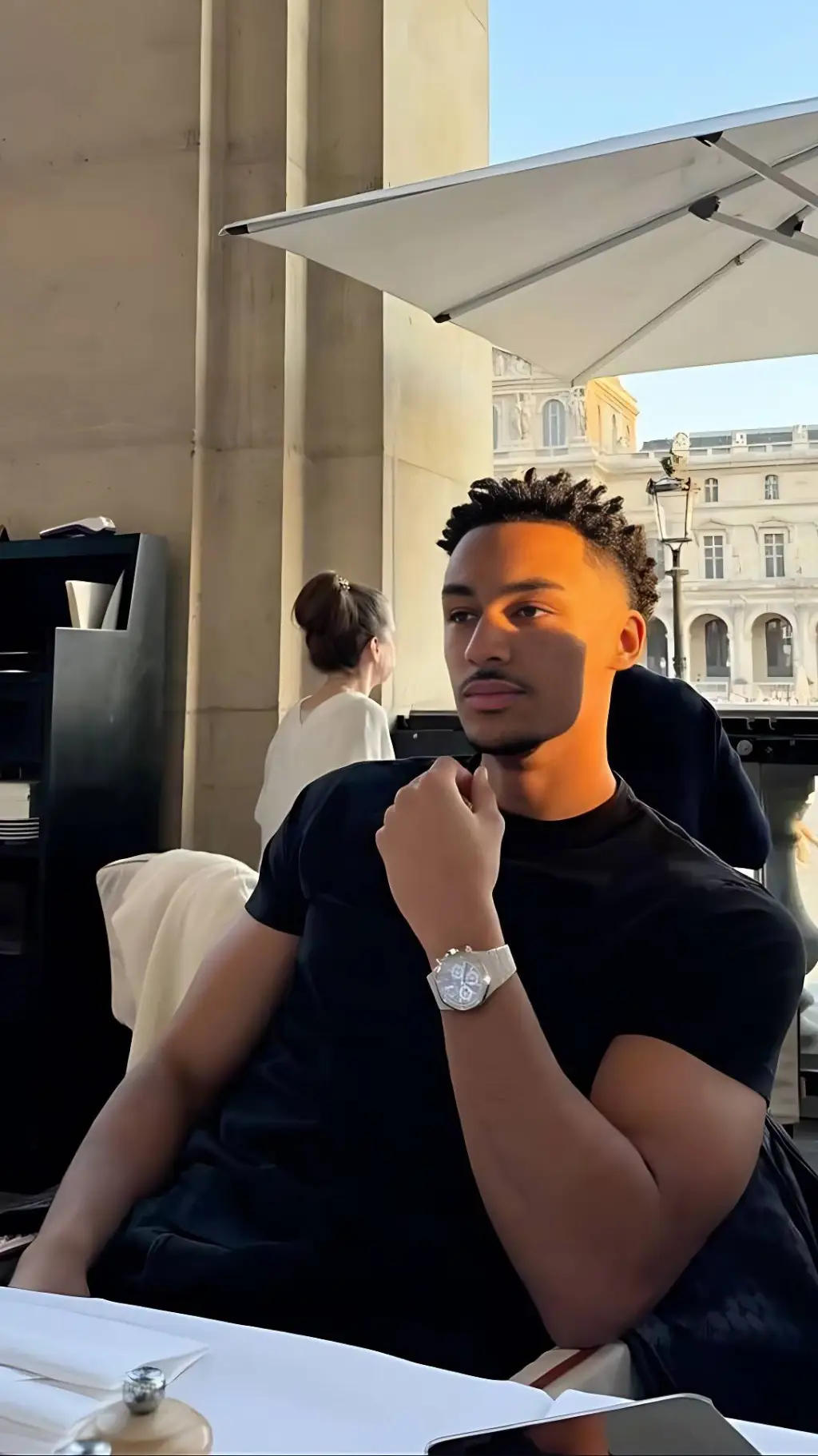 ai character: Ethan background