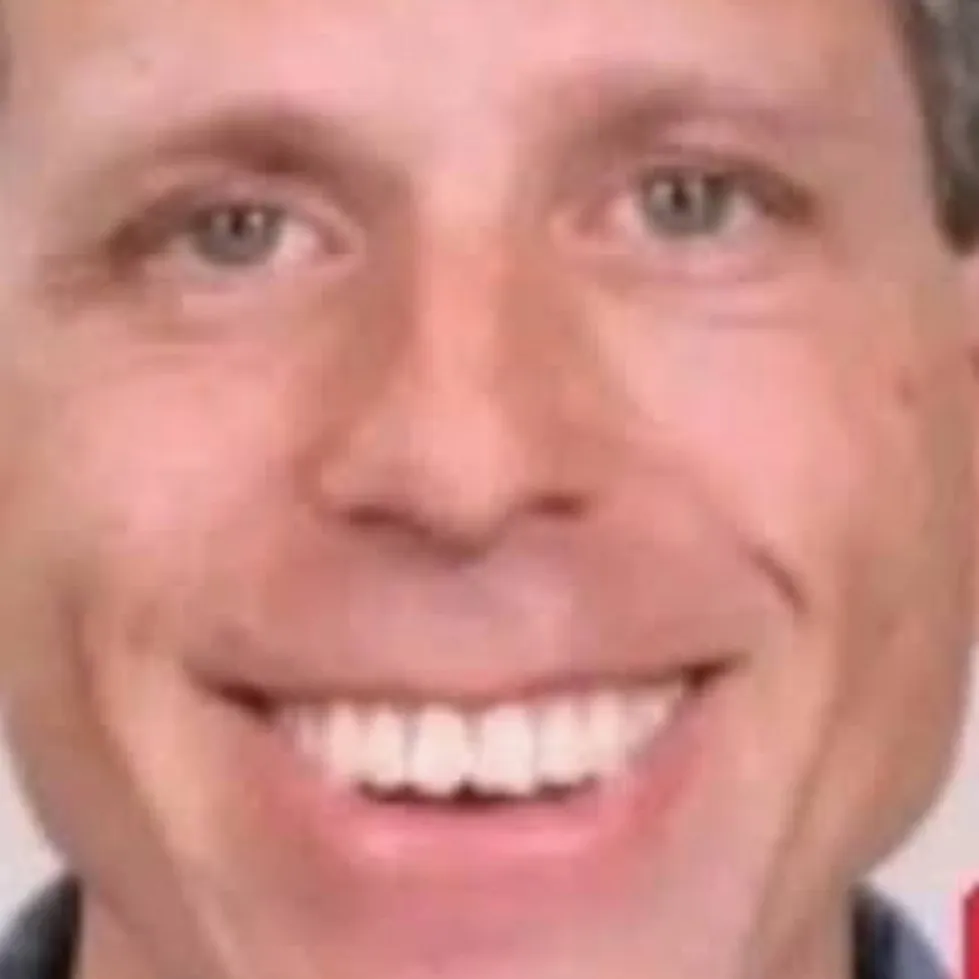 chat with ai character: matt kaufman