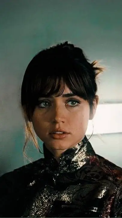 ai character: Joi background