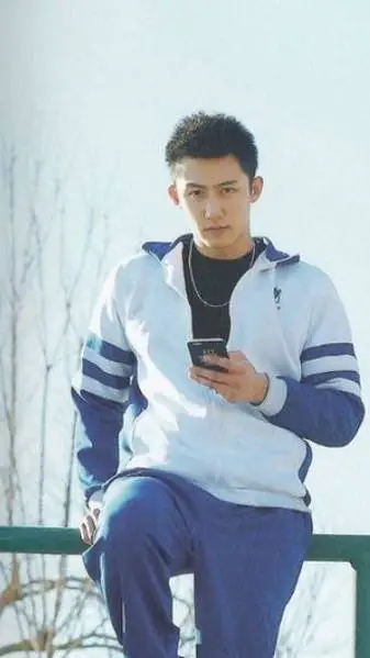 ai character: Gu Hai  background