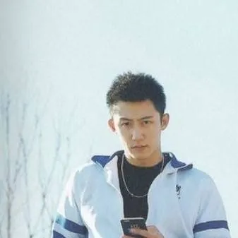 chat with ai character: Gu Hai 