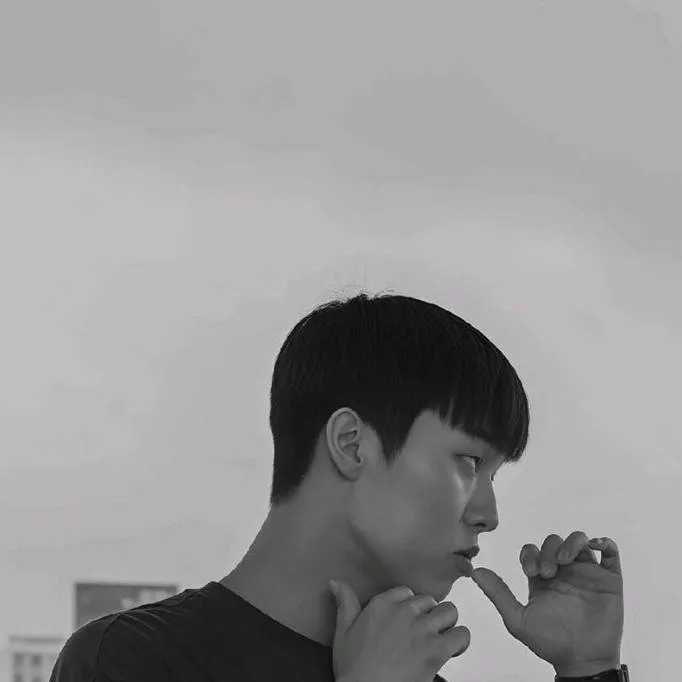 chat with ai character: Su oh 