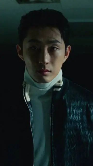 ai character: Baek Jin  background