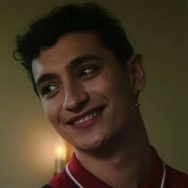 chat with ai character: Charles 