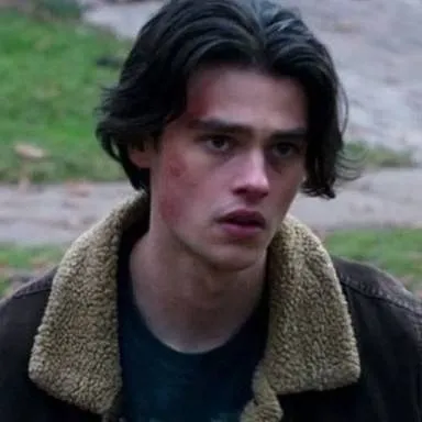 chat with ai character: Marcus 