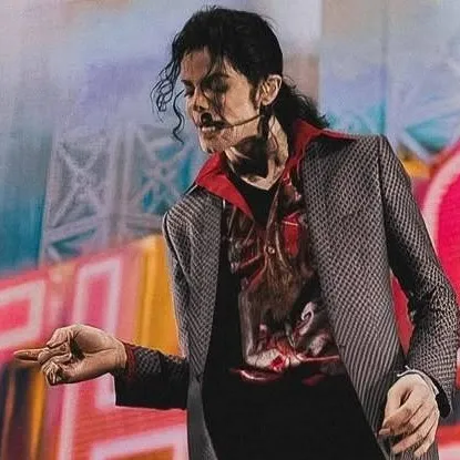 chat with ai character: Michael Jackson 
