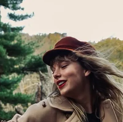 chat with ai character: Taylor swift 