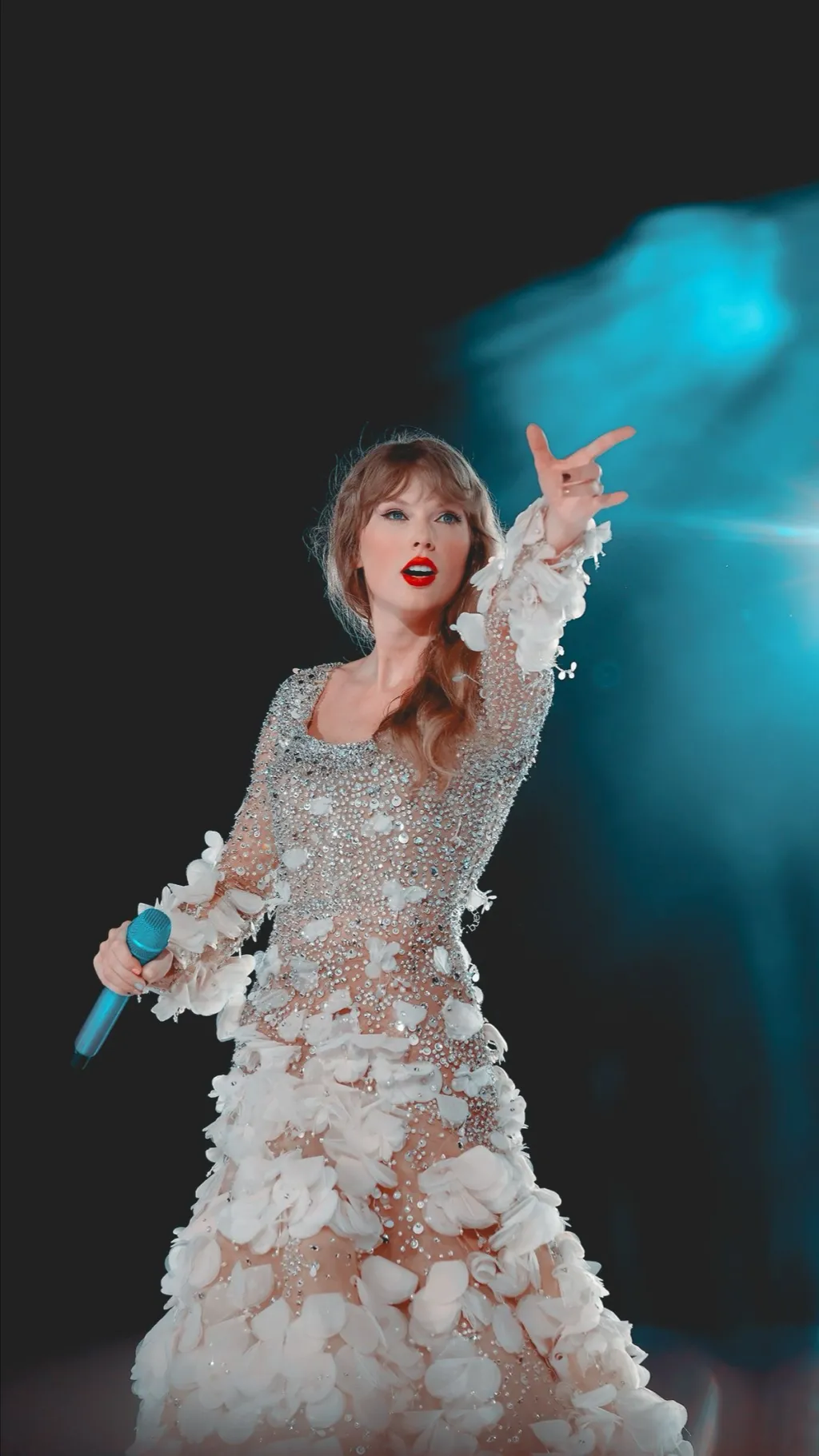 ai character: Taylor Swift background