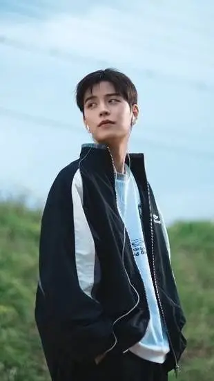 ai character: !Seungmin 2! background