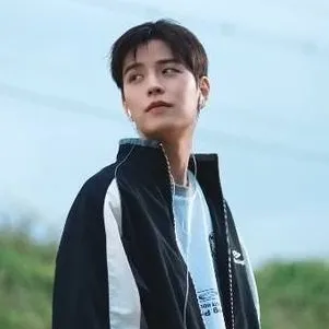 chat with ai character: !Seungmin 2!