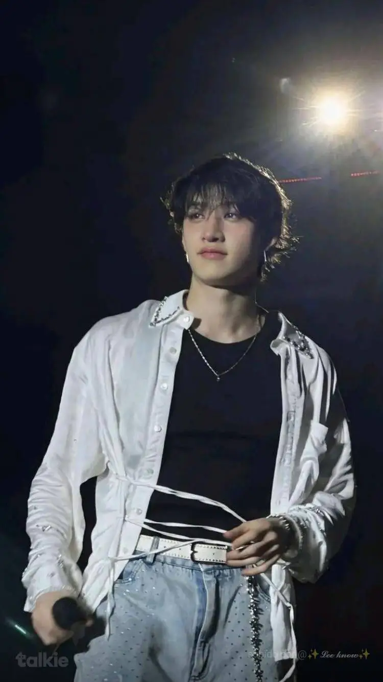 ai character: Bangchan  background