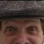 chat with ai character: Eduard Khil