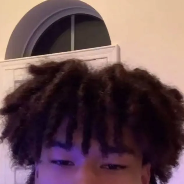 chat with ai character: Kai