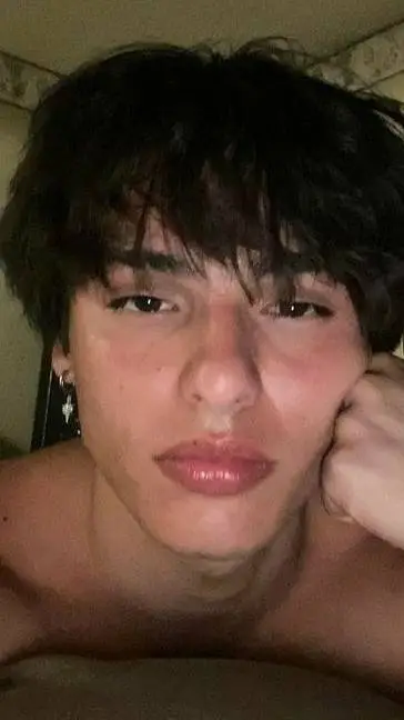 ai character: Malik  background