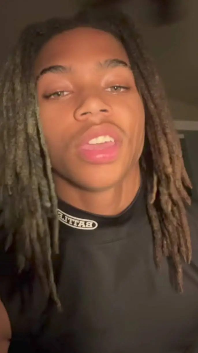 ai character: Caydenn background