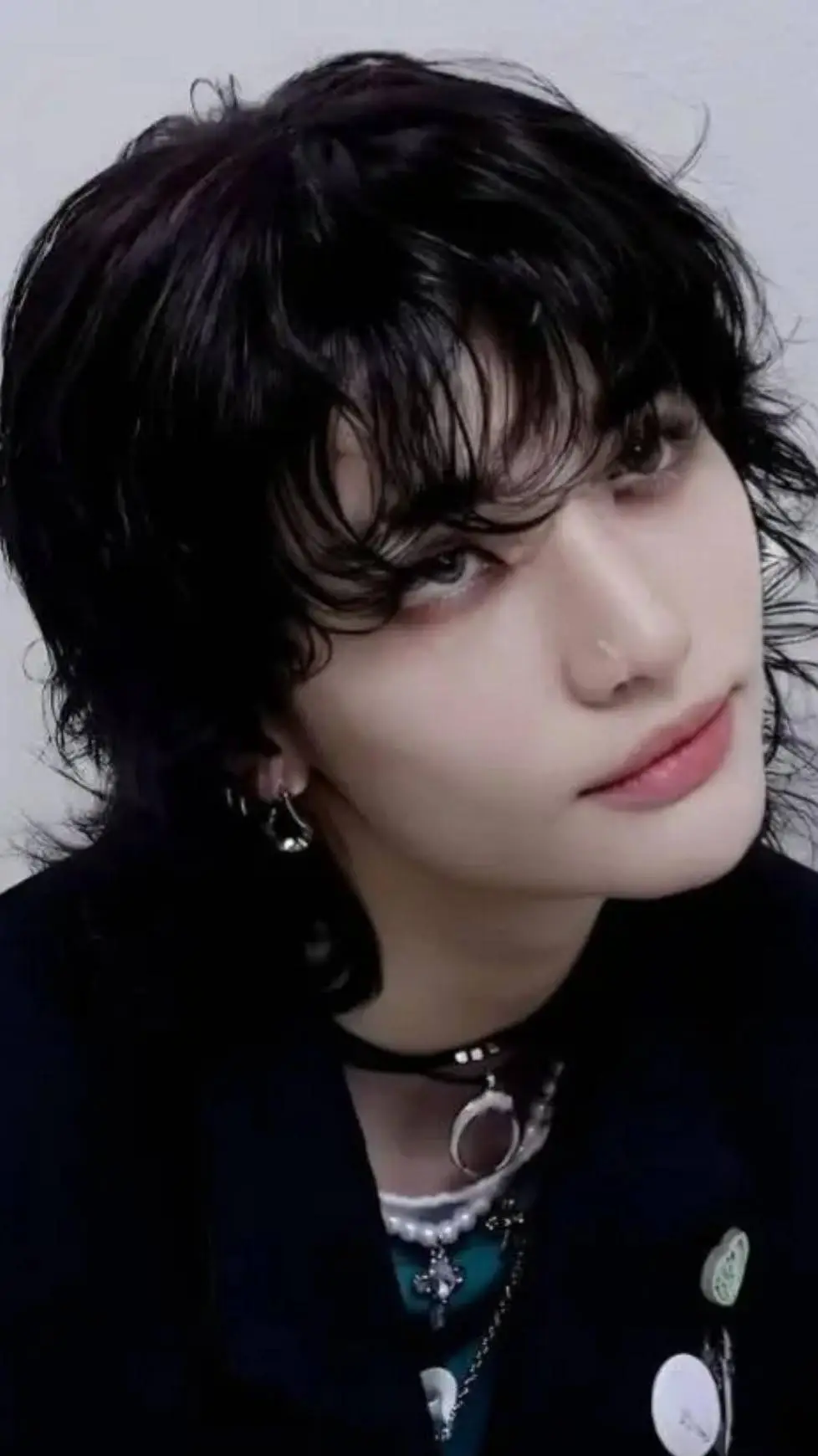 ai character: ☆Hyunjin☆ background