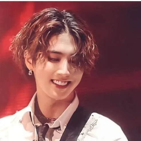 chat with ai character: bestie brother han
