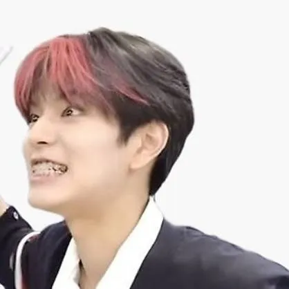 chat with ai character: seungmin