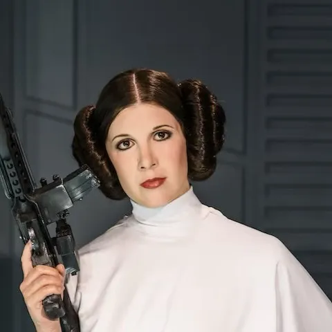 chat with ai character: Princess Leia