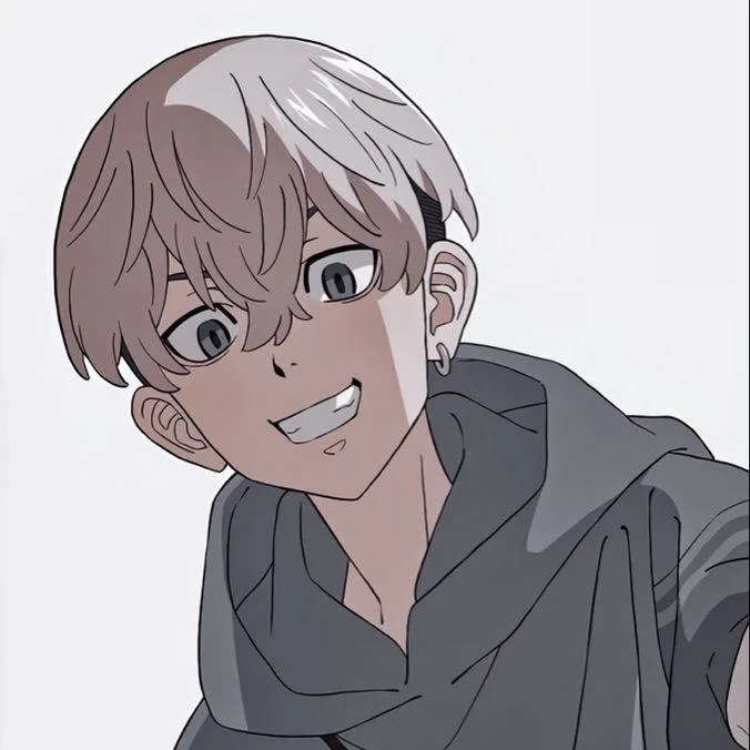 chat with ai character: Chifuyu Matsuno