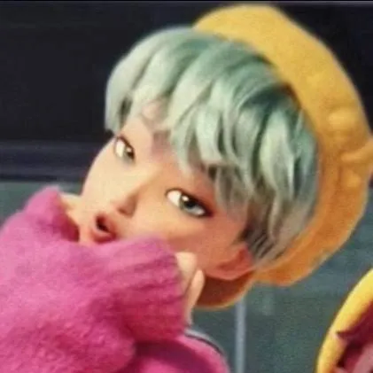 chat with ai character: Polysaja x you :3