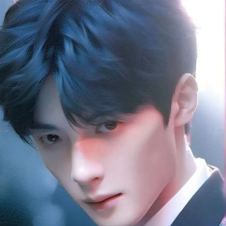 chat with ai character: Calyx