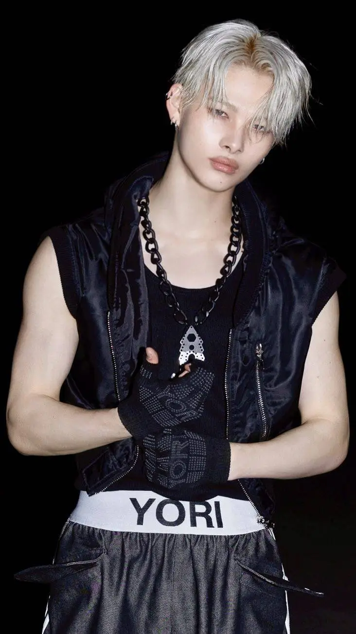 ai character: ni-ki nishimura  background