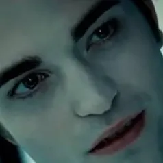 chat with ai character: Edward Cullen 