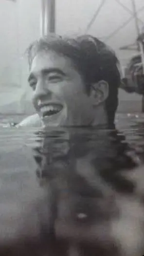 ai character: Robert Pattinson  background