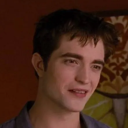chat with ai character: Edward Cullen 