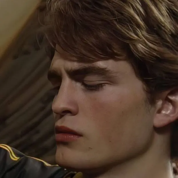 chat with ai character: Robert Pattinson 