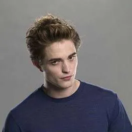 chat with ai character: Robert Pattinson 