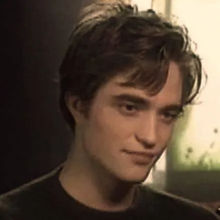 chat with ai character: Robert Pattinson 
