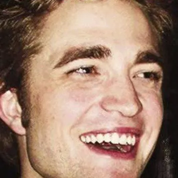 chat with ai character: Robert Pattinson 