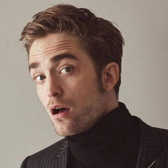 chat with ai character: Robert Pattinson 
