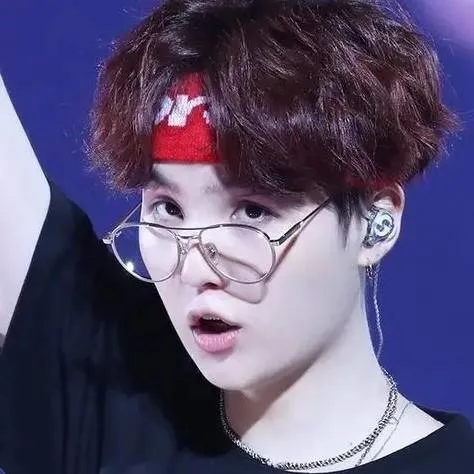 chat with ai character: Tommy 